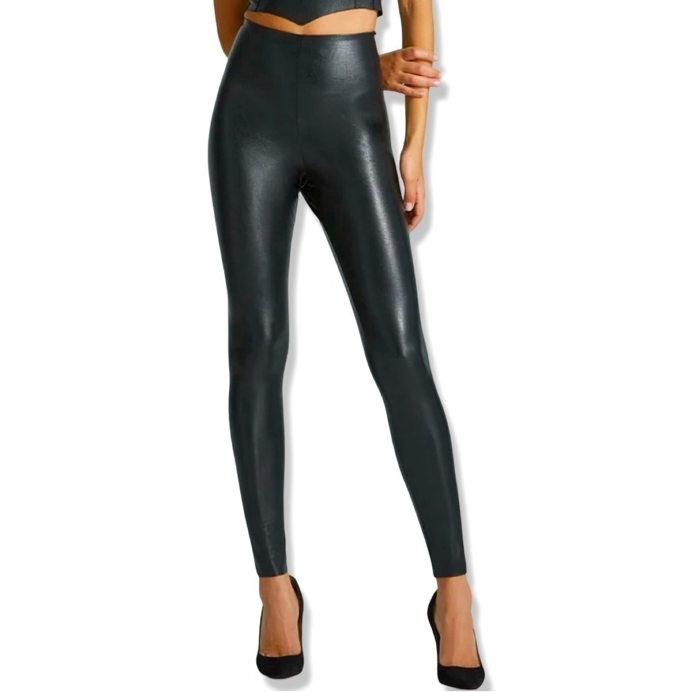 ⭐️COMMANDO Faux Leather Leggings w/Perfect Control